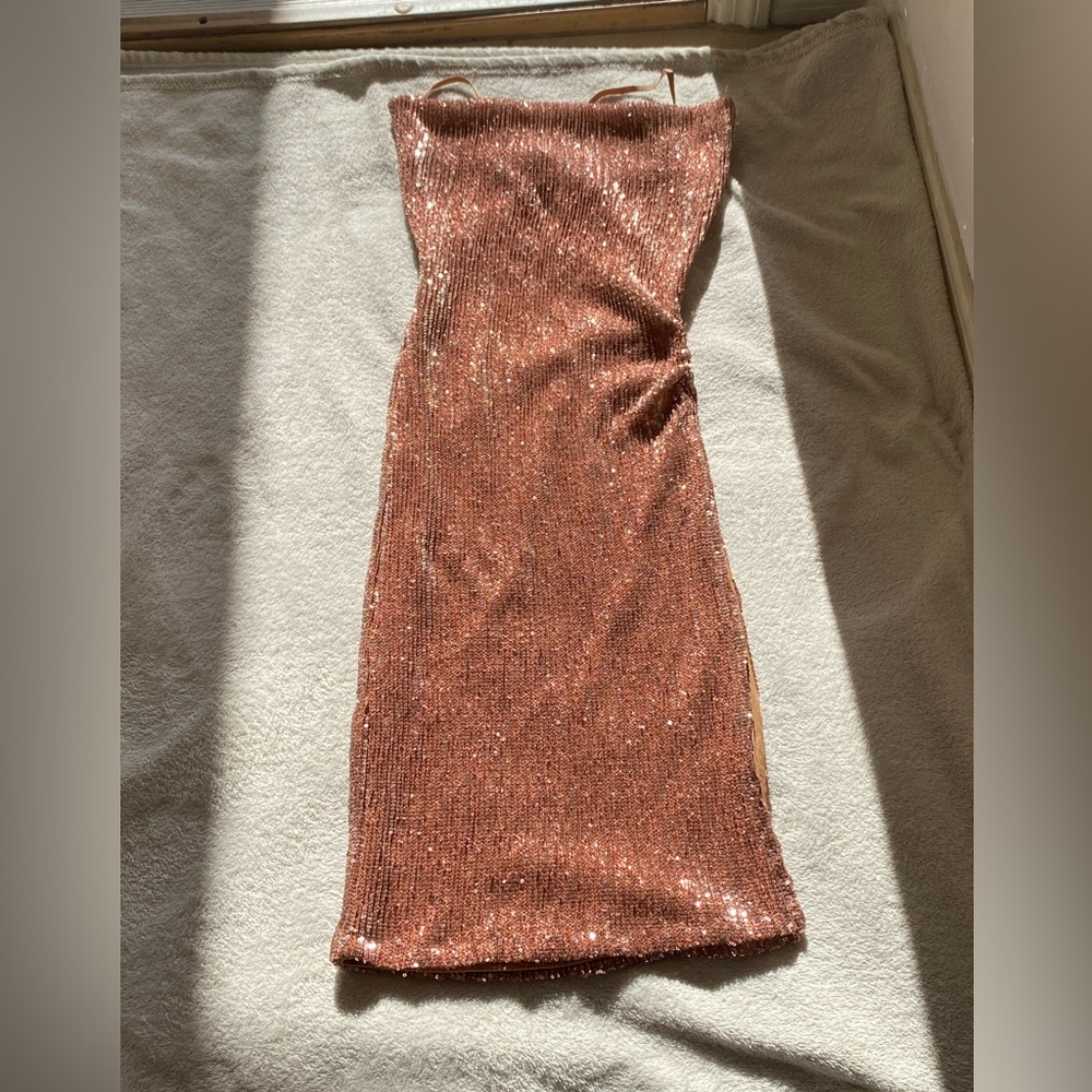 Naked Wardrobe Women Sequin Gold Rose Size Small adjustable Straps Dress